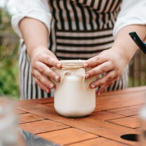 Farmstyle Yoghurt Strained 900g In Glass (deposit system)