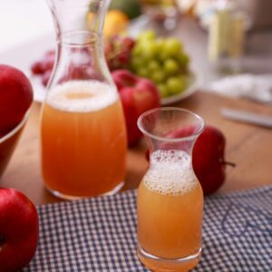 100% Apple Juice Concentrate 1L (makes 7L)
