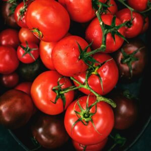 Heirloom Vine Tomatoes per kg (Conventional)